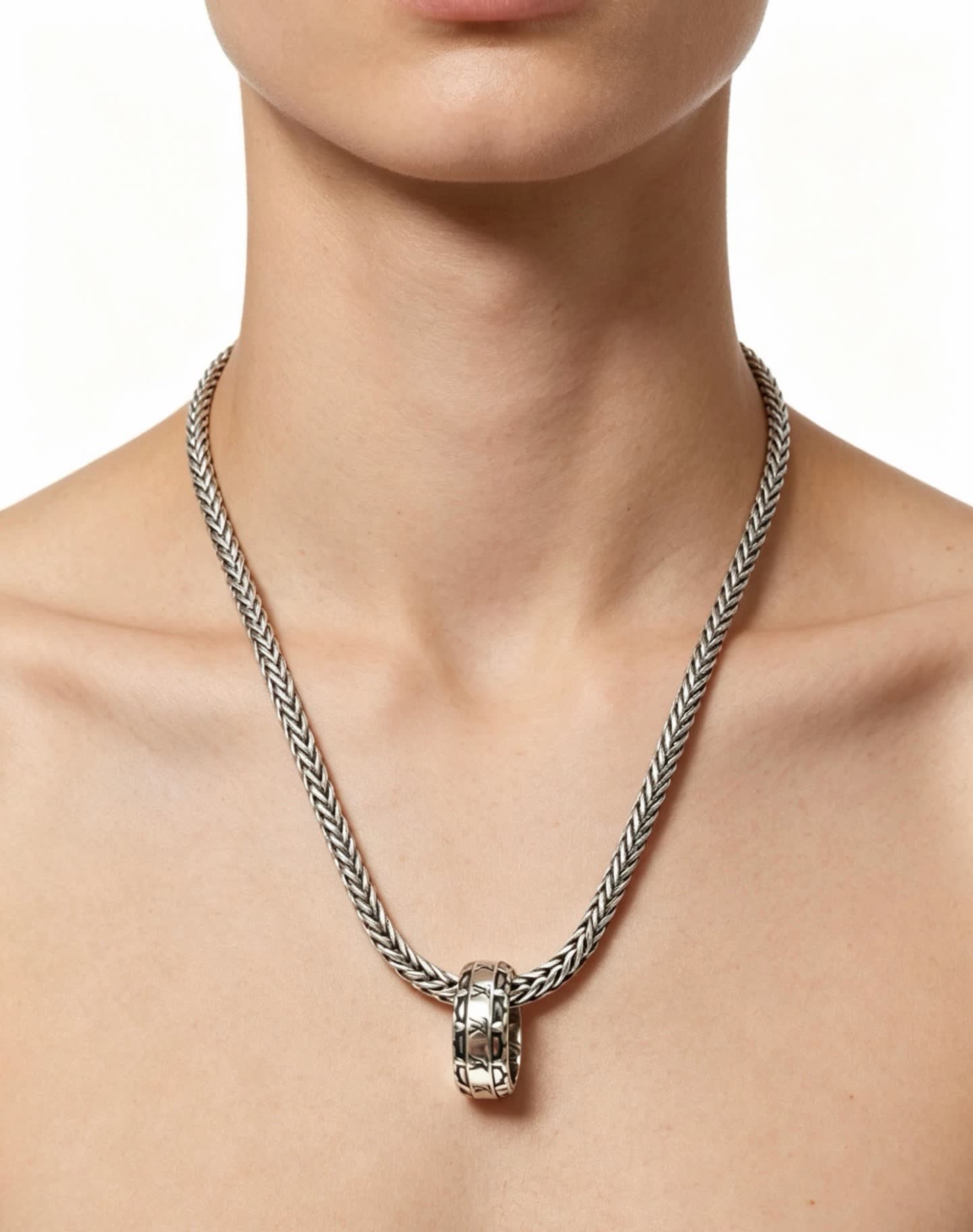 Louis Vuitton Silver Chain Necklace with Beaded Clasp
